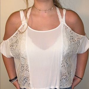 i’m selling a bathing suit cover up
